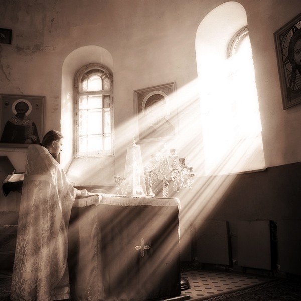 Τα ιερά μυστήρια: Πραγματική έναντι εικονικής παρουσίας