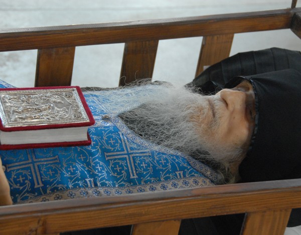 Η κηδεία του Γέροντος Μωυσέως, Ηγουμένου της Μονής Χιλανδαρίου Αγίου Όρους