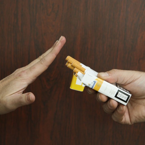 Η απαγόρευση του καπνίσματος… σώζει ζωές