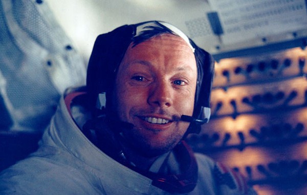 Niel Armstrong (1930 – 2012): Ο πρωτοπόρος της κατάκτησης της Σελήνης