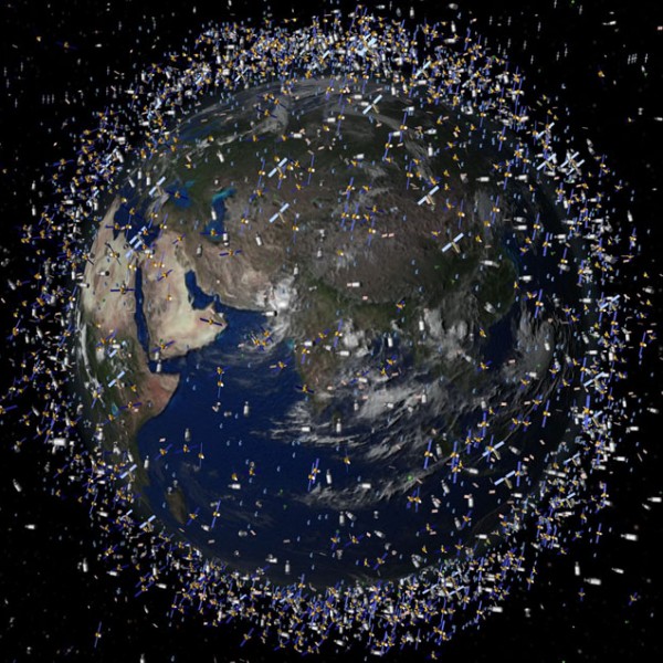 Τα «σκουπίδια» του διαστήματος. Ταινία θόλου στο Ευγενίδειο Πλανητάριο