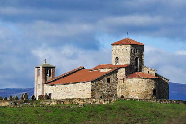 Αρχιτεκτονικοί θησαυροί της Μεσαιωνικής Σερβίας
