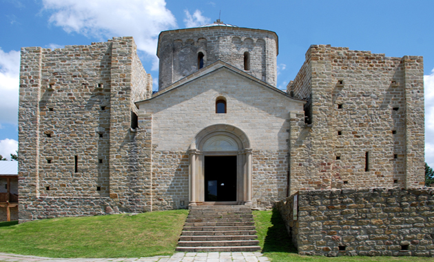  Μονή Ντζούρτζεβι Στούποβι, Άγιος Γεώργιος, 1170-71,εξωτερική άποψη από δυτικά