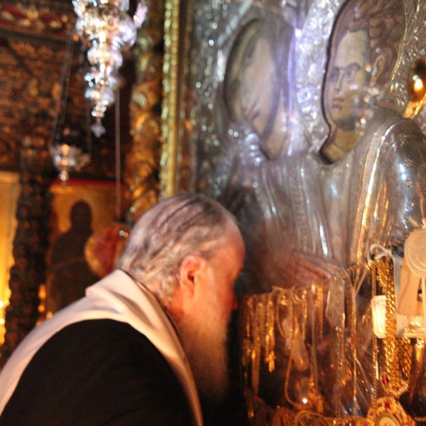 Το Πατρ. Μόσχας δίνει δημοσιότητα στην επίσκεψη του Πατριάρχη στη Μονή Βατοπαιδίου