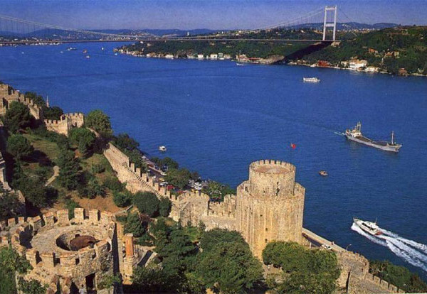 «Βυζαντινός και Ανατολίτικος Πολιτισμός στην Κωνσταντινούπολη»