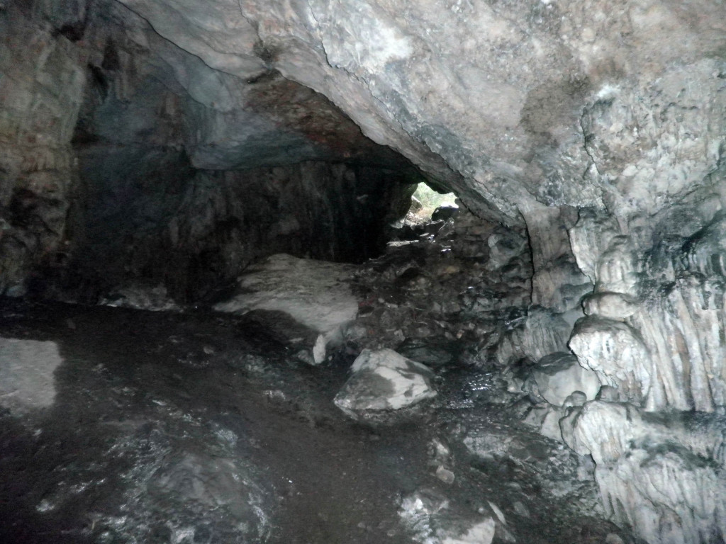 Σπήλαιο Κερατέας ή Λόρδου Βύρωνος