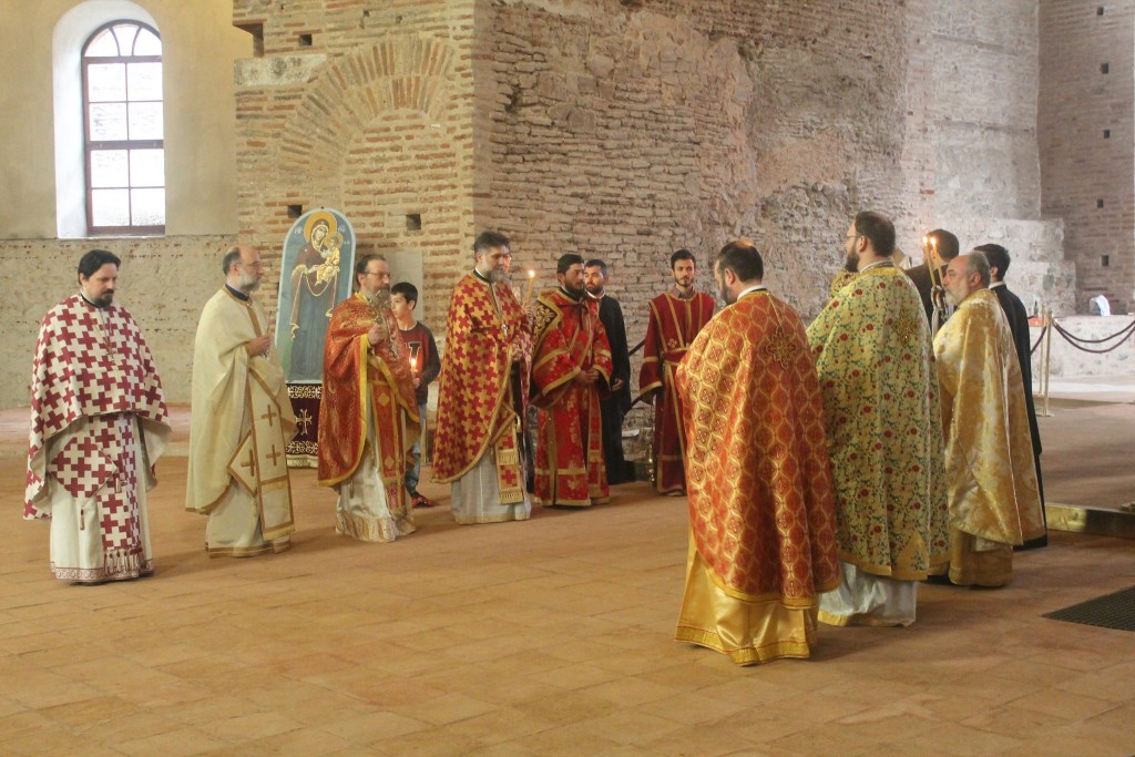 Θεία Λειτουργία στη Ροτόντα Θεσσαλονίκης