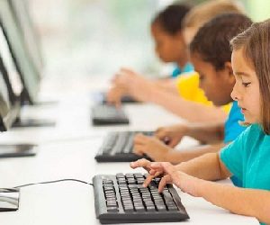 Το διαδίκτυο ως μέσο υποστήριξης της διδακτικής πράξης στο σύγχρονο σχολείο