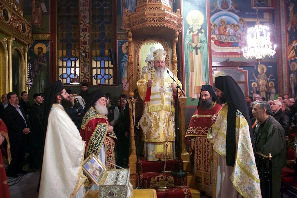 Η Αγία Ζώνη της Θεοτόκου στην Καλαμαριά στιγμές από την Αγρυπνία (11 Νοε 2016)