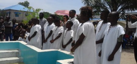 Πασχαλινές βαπτίσεις στην Ιεραποστολή