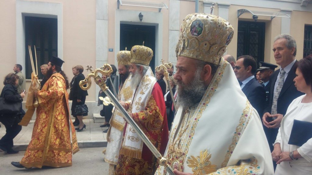 Ένας μεγάλος Άγιος ευλογεί την Πρωτομαγιά σε Καρδίτσα και Άγραφα