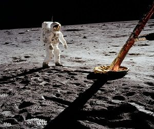 Γιατί οι θεωρίες συνωμοσίας για το ταξίδι στη Σελήνη είναι ανυπόστατες