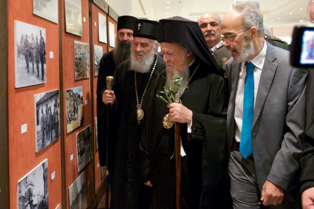 Ο Οικουμενικός Πατριάρχης κ.κ. Βαρθολομαίος με τον Πατριάρχη Σερβίας κ. Ειρηναίον, στη βραδιά μνήμης 100 χρόνια από το Μεγάλο Πόλεμο
