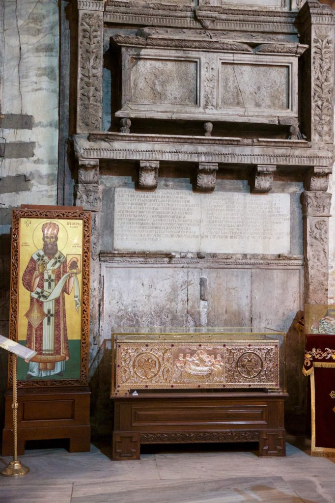H Παναγία του «Όρους των Ελαιών» και ο Τίμιος Σταυρός στην πόλη του Αγίου Δημητρίου