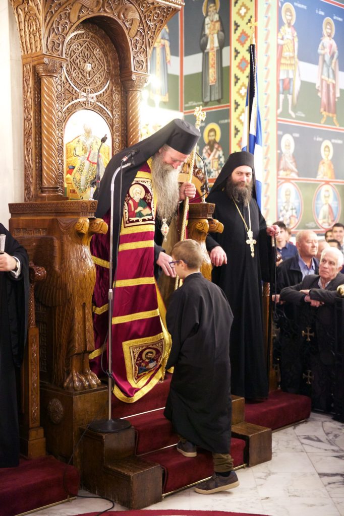 Yποδοχή της ιεράς Eικόνας Παναγίας της Τριχερούσας στη Νεάπολη Θεσσαλινίκης