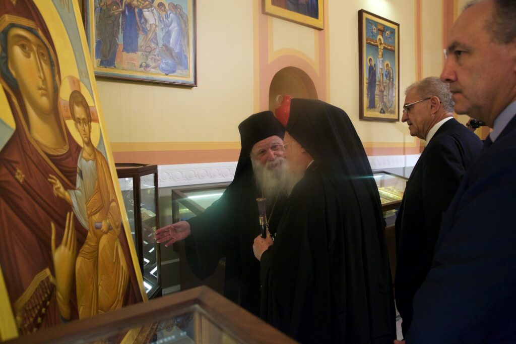 Ιερά Μονή Ξενοφώντος. Ο Παναγιώτατος Οικουμενικός Πατριάρχης Εγκαινιάζει το Συνοδικό της Μονής