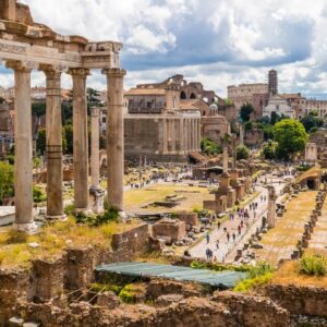 Συνένωση φιλοσοφικού μονοθεϊσμού και πρώιμου χριστιανισμού στο πρόσωπο τού Ρωμαίου αυτοκράτορα