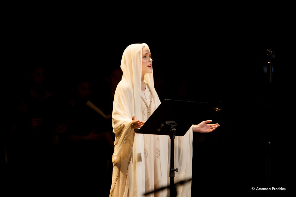 Μεγαλειώδεις στιγμές στο Μέγαρο Μουσικής Θεσσαλονίκης-Ορατόριο «Παναγία η Μητέρα του Φωτός»